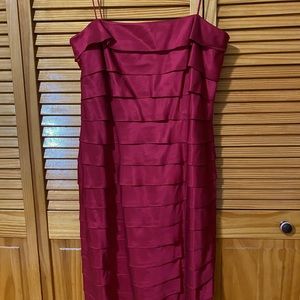 Nine West Dress- great for prom season or graduation!!